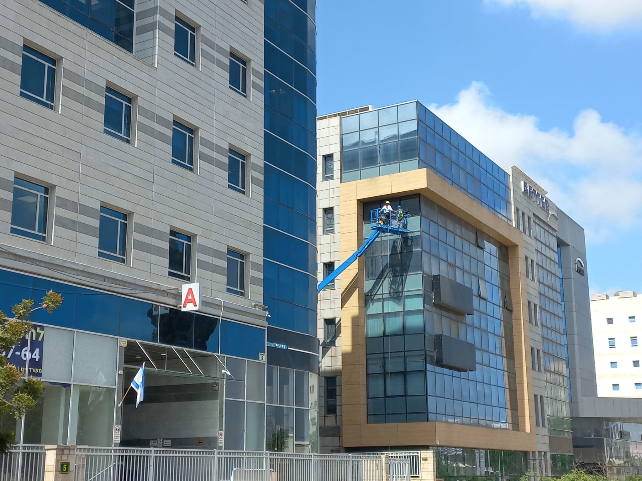עבודות אחזקה, ניקיון ועבודות גובה של חברת לראווה - תמונה 14